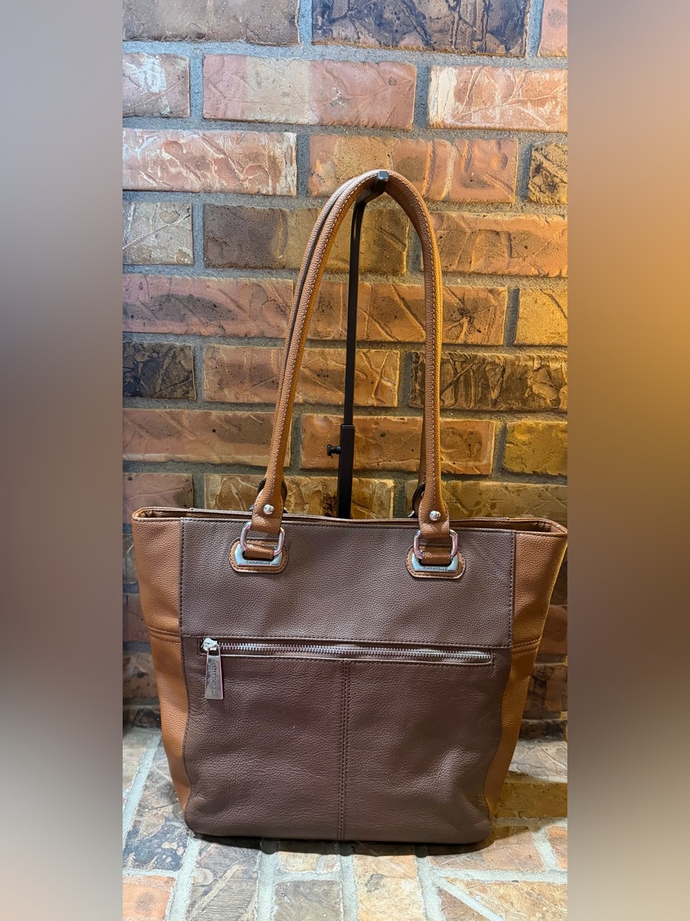 Tignanello Set of 3 - 2 Totes and a Pouch - Picture 7 of 16